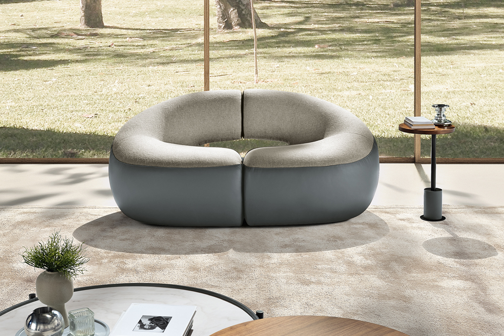 Abbracio Max Divani - Arm Chairs- The August Company | Mumbai