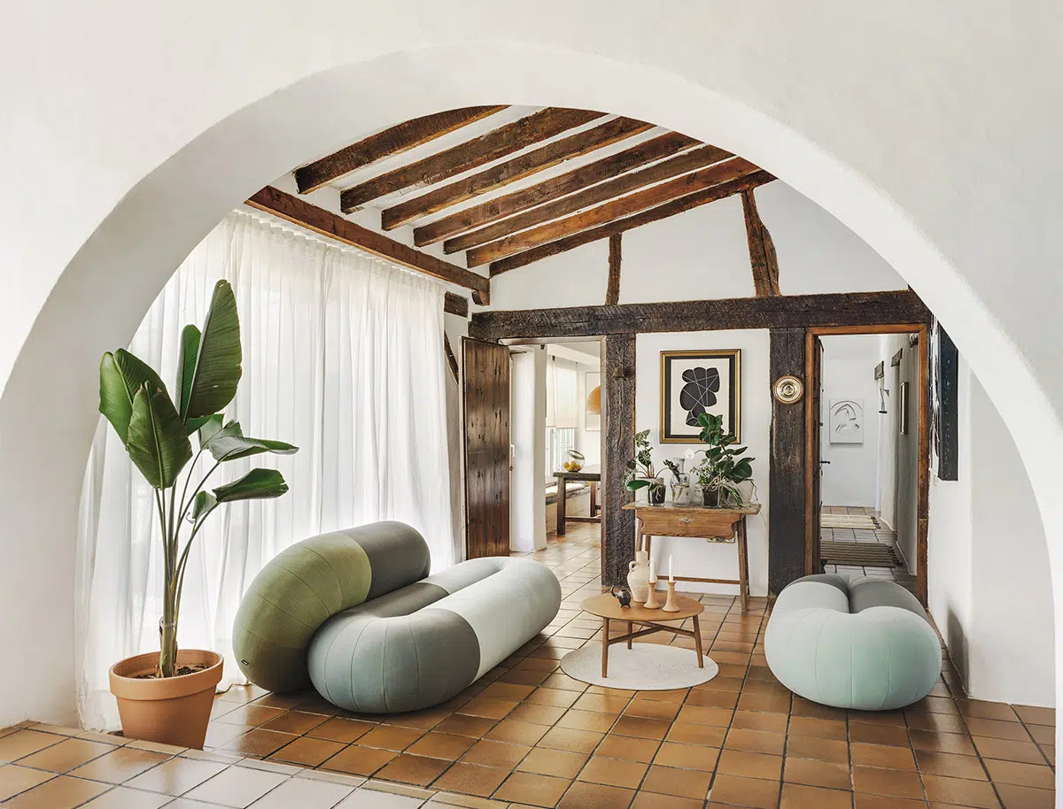 Loop Sancal - Sofa - The August Company | Mumbai