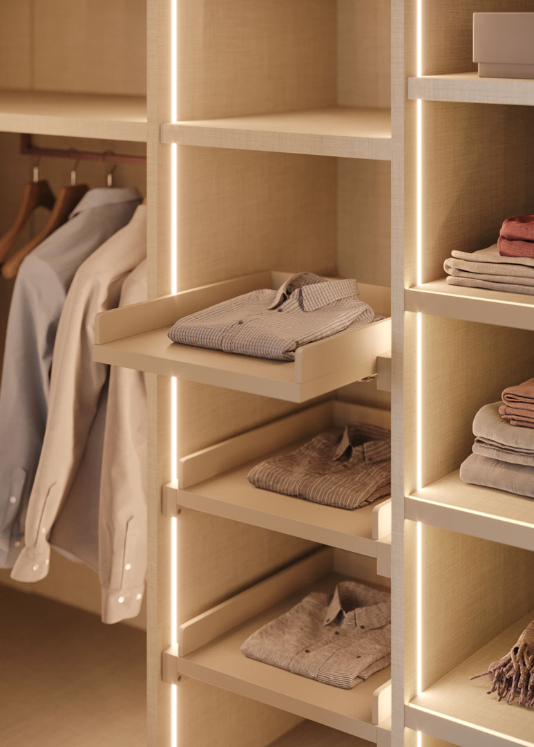 Giessegi Peasy- Walkin Closet - The August Company | Mumbai