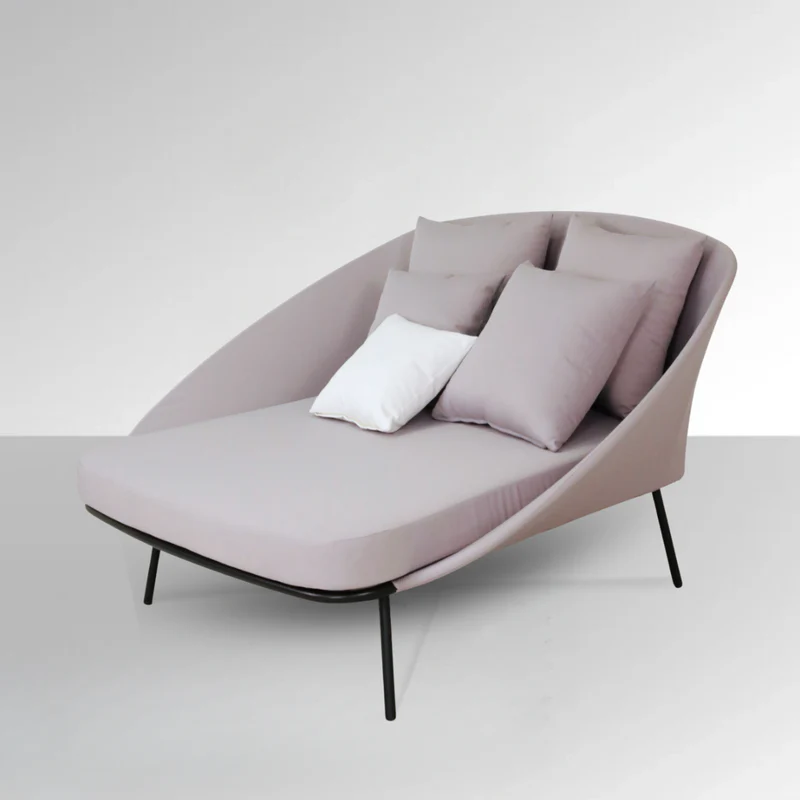 Twin-Chaiselounge- The August Company | Mumbai