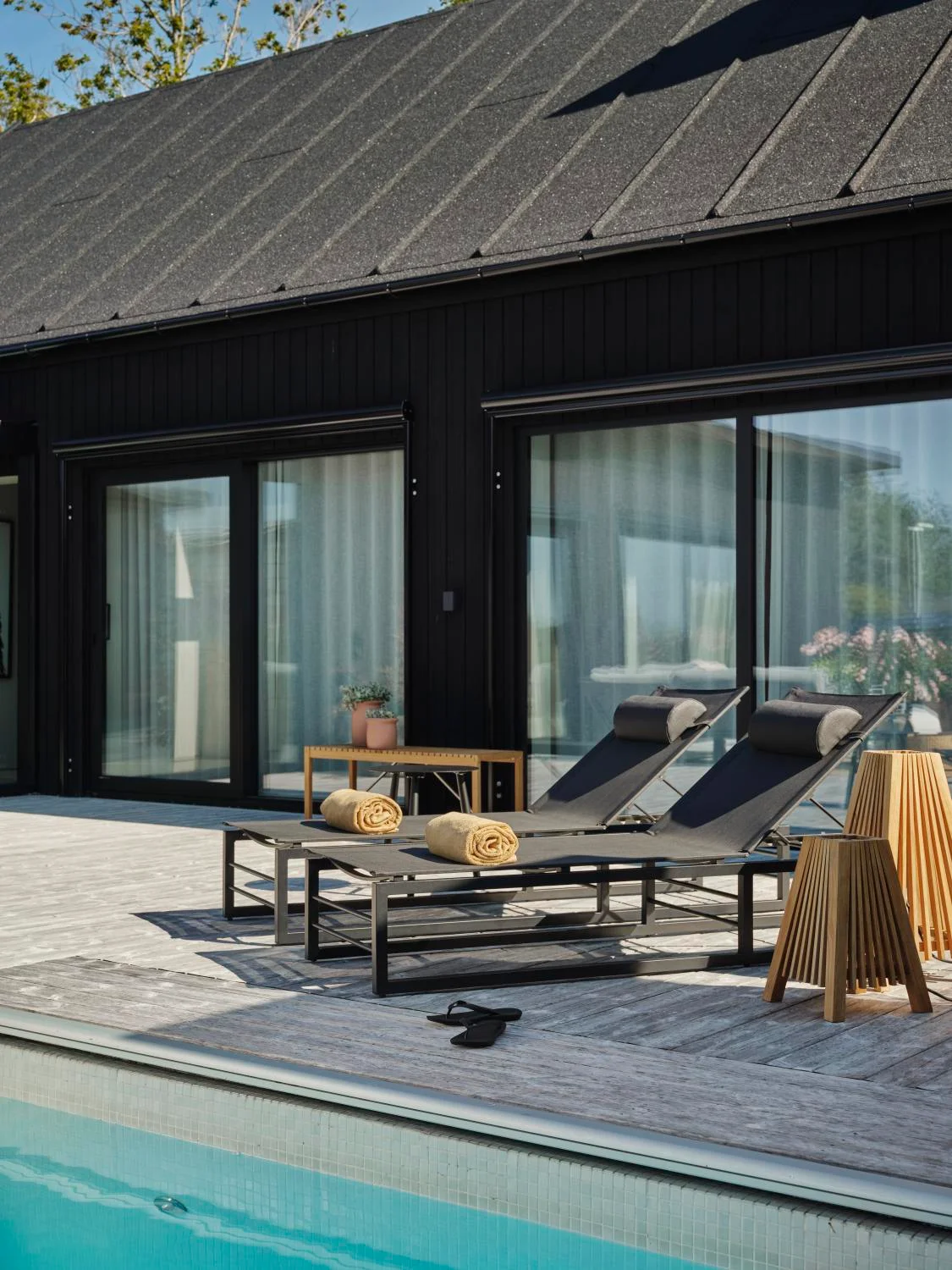 Brafab- Chaiselounge- The August Company | Mumbai