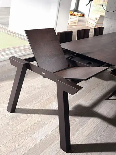 Deuro Dressy - Dinning Table - The August Company | Mumbai