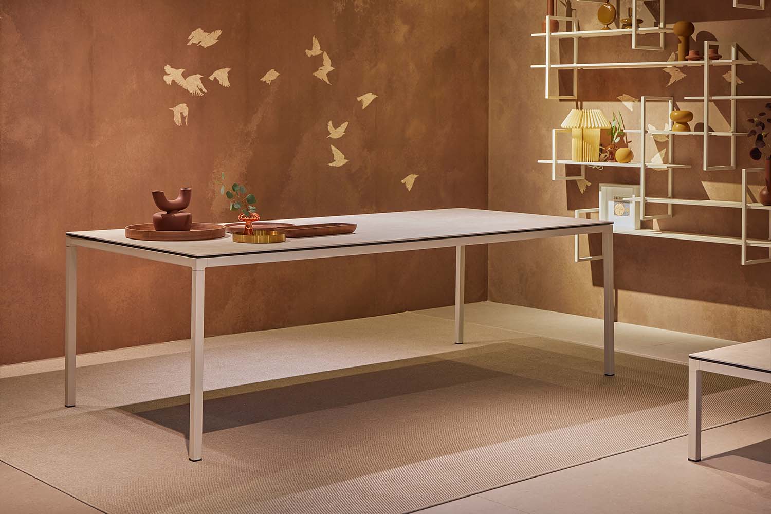 Aresta Moblibercia - Dinning Table - The August Company | Mumbai