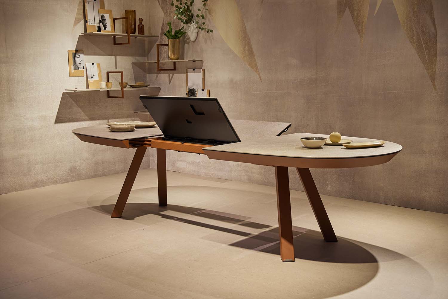 Esla Moblibercia - Dinning Table - The August Company | Mumbai