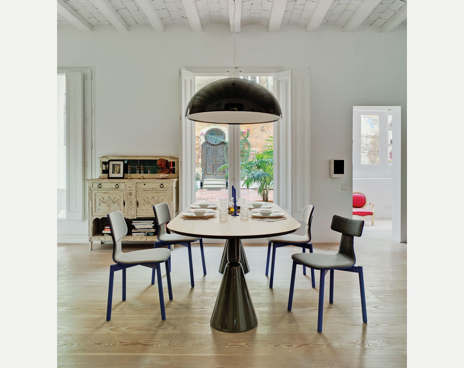 Pion Sancal - Dinning Table - The August Company | Mumbai