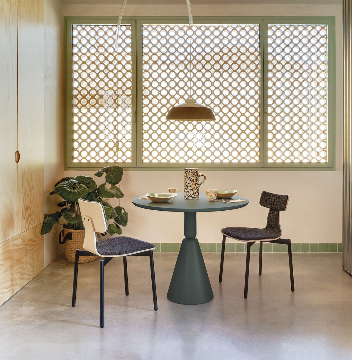 Pion Sancal - Dinning Table - The August Company | Mumbai