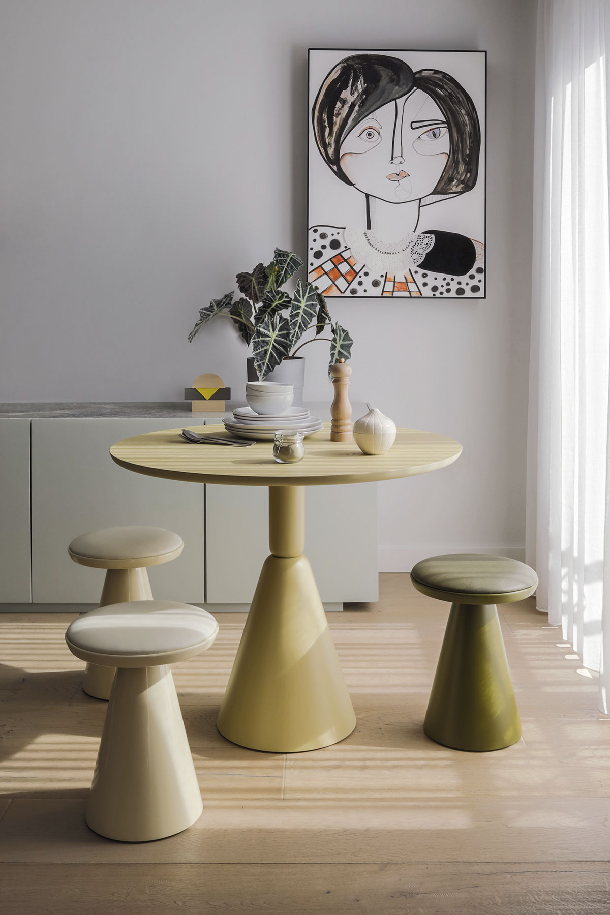 Pion Sancal - Dinning Table - The August Company | Mumbai