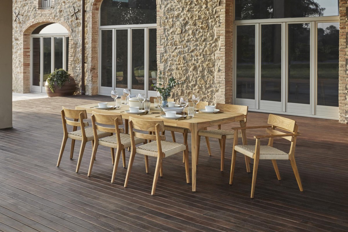 Point Paralel - Outdoor Chairs- The August Company | Mumbai
