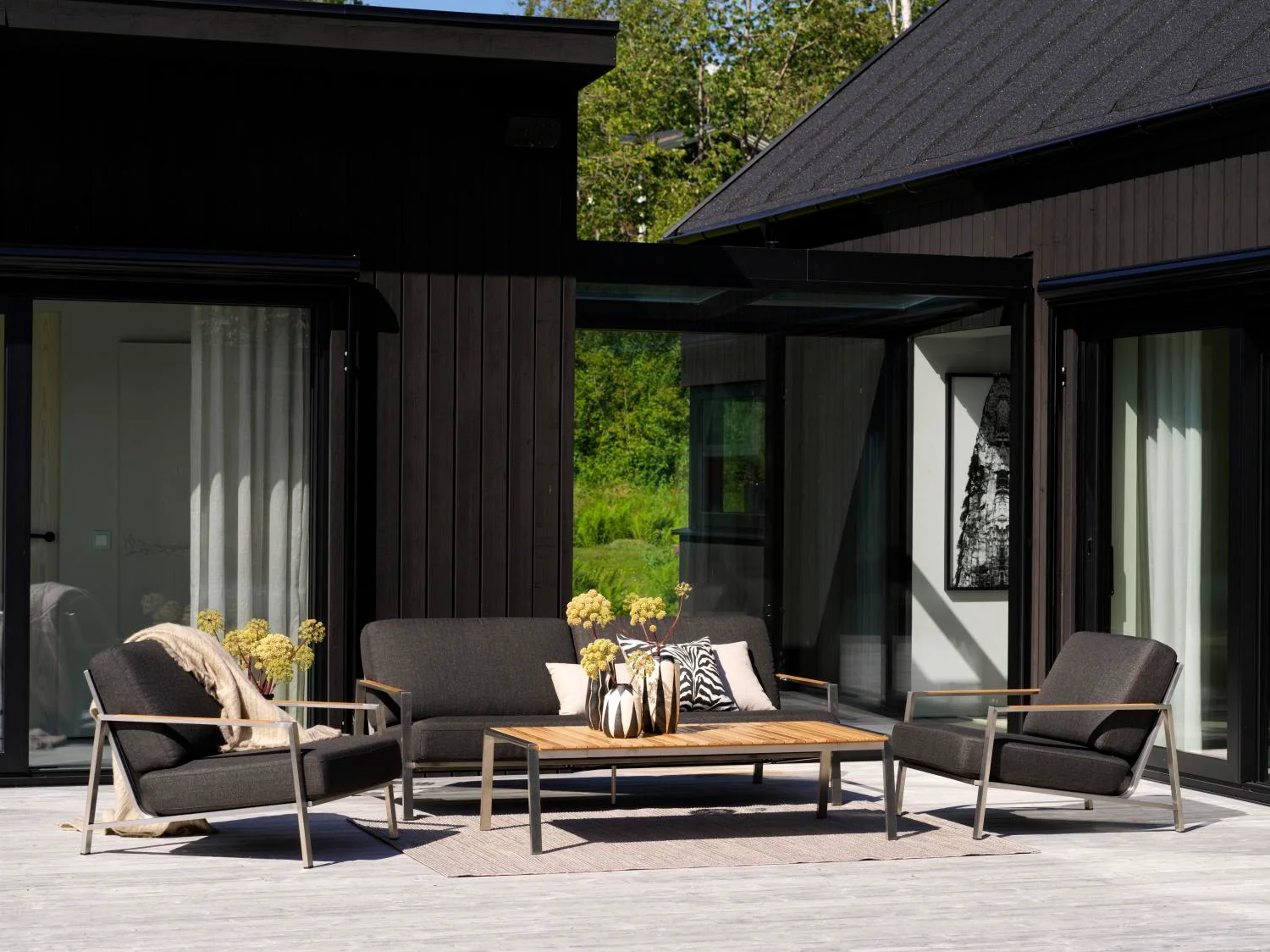 Brafab Naos - Armchairs- The August Company | Mumbai