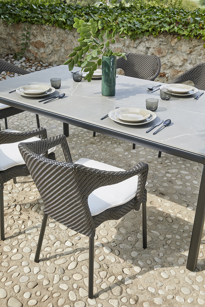 Point Caddie - Outdoor Chairs- The August Company | Mumbai