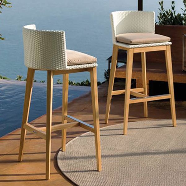 Point Arc - Barstool - The August Company | Mumbai