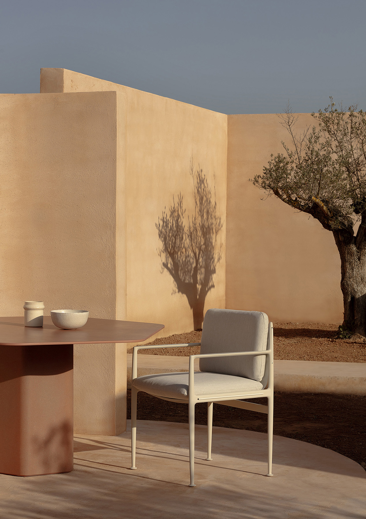 OBI Expormim - Outdoor Chairs- The August Company | Mumbai