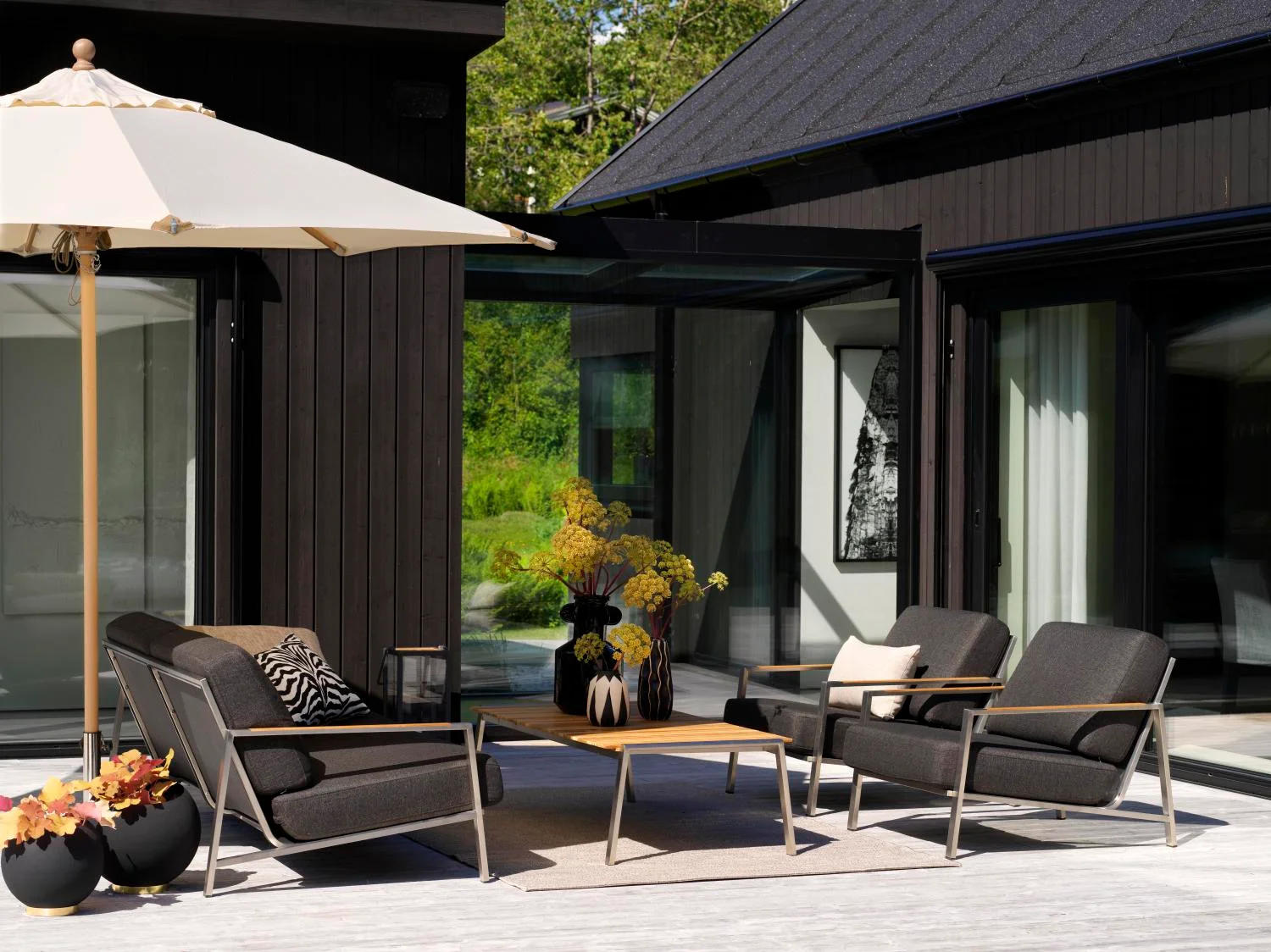 Brafab Naos - Armchairs- The August Company | Mumbai