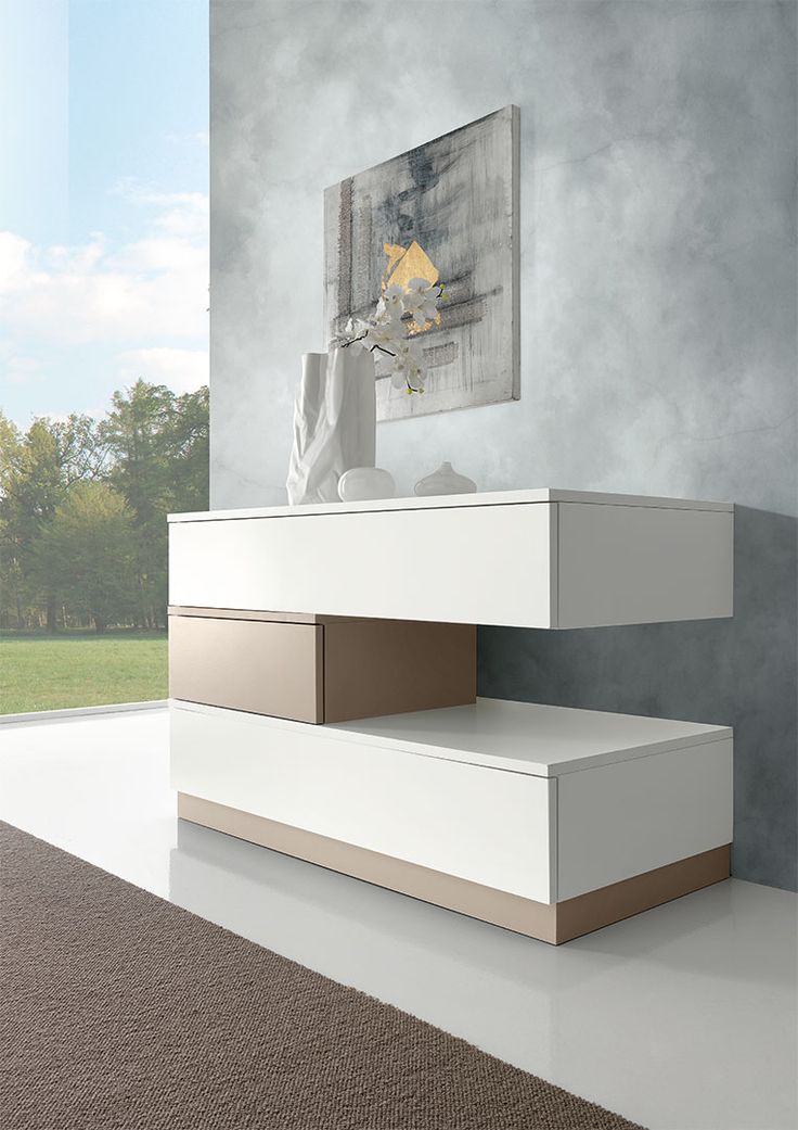 Giessige Bridge - Bedside Table - The August Company | Mumbai