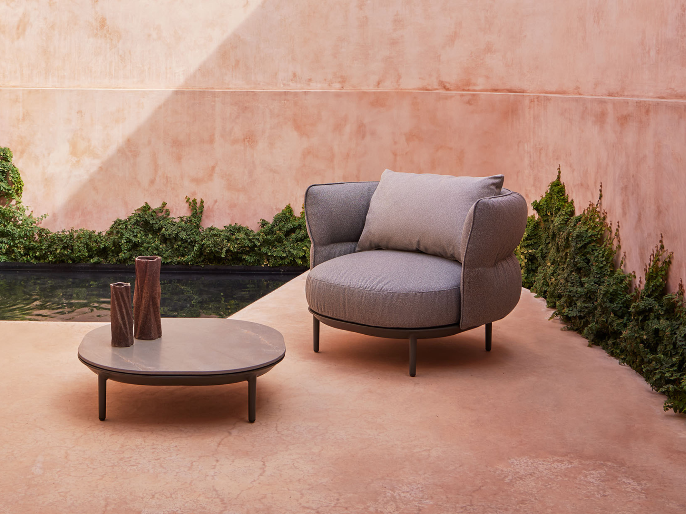 Point Square - Coffee Table - The August Company | Mumbai