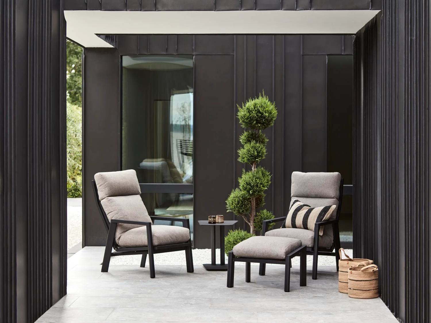 Brafab Slide- Armchairs- The August Company | Mumbai