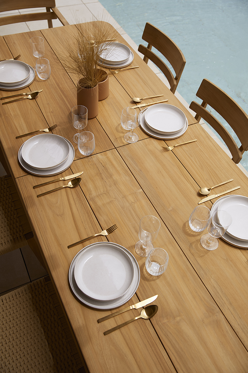 Pralel Extendable - Outdoor Dinning - The August Company | Mumbai