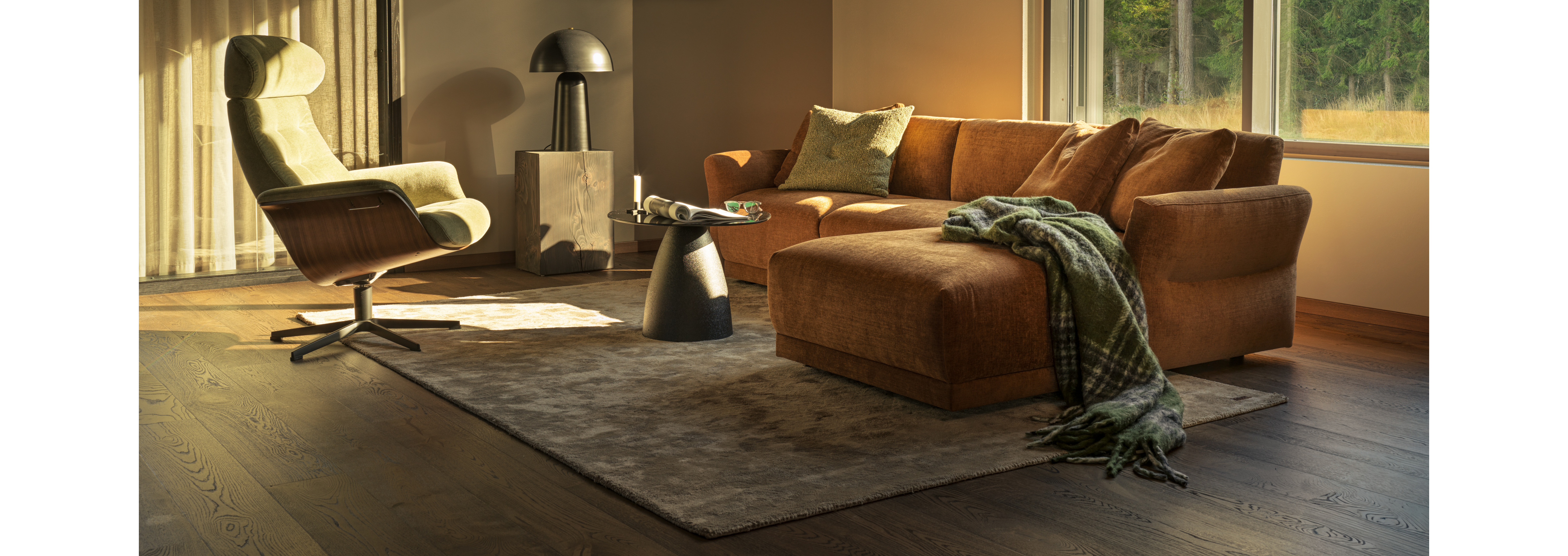 Bondi Sofa - Living Room - The August Company